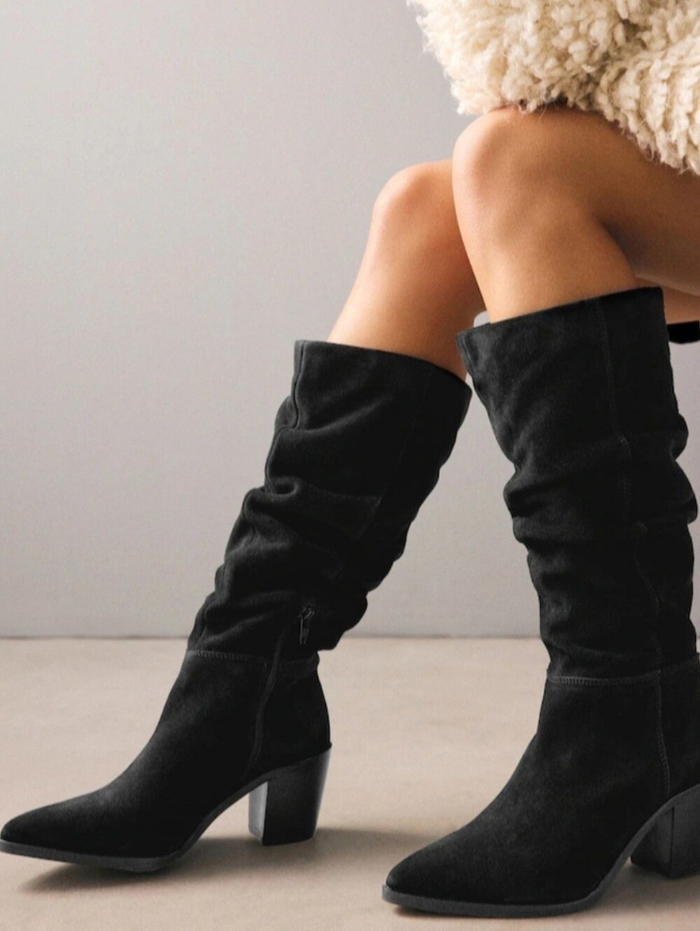 Born Distressed Black Suede Leather Slouchy Block Heel Boots US 7.5 - Picture 9 of 16